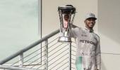 Hamilton takes 50th win at United States GP to stay in title race