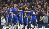 EPL PHOTOS: Mourinho's United routed on return to Stamford Bridge