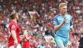 EPL title to be close fight between Manchester clubs