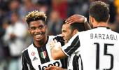 Serie A: Juve go top, Napoli frustrated at Genoa