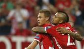 Bayern need late Kimmich goal to edge past Hamburg