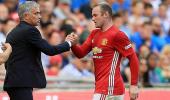 Rooney enjoys no 'privileges' at Mourinho's Manchester United