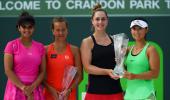 Sania-Strycova stunned by unseeded Dabrowski-Yifan in Miami Open final