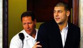 Former NFL star Aaron Hernandez commits suicide in jail cell