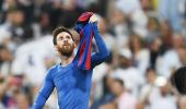 Sports Shorts: FC Barcelona to offer Messi lifetime deal