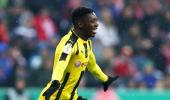 Barcelona agree deal to sign Dembele from Dortmund