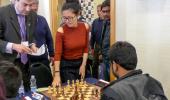 Why women's world chess champion resigned after just 5 moves!