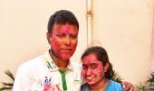 Kohli, Karmakar, Clarke greet fans on Holi!