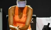 Sharapova retires hurt in Rome, Wimbledon main draw hopes hit