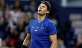 Nadal withdraws from Basel with knee problem