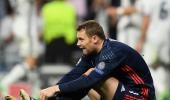 Football Briefs: Bayern Muenchen 'sorry' for Neuer