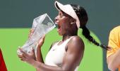 Stephens sees off Ostapenko to win Miami crown