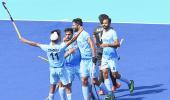 India down Malaysia to enter men's hockey semis