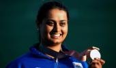 CWG Updates: Sindhu, Saina, Srikanth storm into last 16