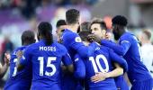 Fabregas keeps Chelsea in hunt for Champions League places