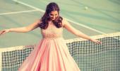 WATCH: Pregnant Sania Mirza hits the tennis court