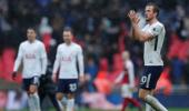 EPL PIX: Kane heads Tottenham to derby victory over Arsenal