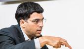 Anand plays out easy draw with Carlsen