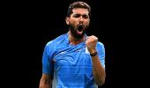 World C'ships: Prannoy stuns Lin Dan to advance