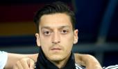 German FA boss admits mistakes in Ozil affair but rejects racism accusations