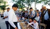 PICS: Anand, Karpov take on dozens of chess players in Jerusalem