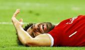 Confirmed: Egypt's Salah out for up to four weeks