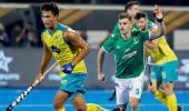 Hockey WC: Title holders Australia struggle past Ireland