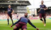 EPL PHOTOS: Arsenal run riot to thrash Fulham 5-1