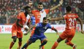 ISL: Goa hammer five past hapless Mumbai