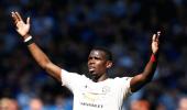 Solskjaer backs 'leader' Pogba to stay at United