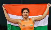 Sakshi, Vinesh win bronze at Asian wrestling