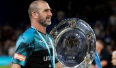 'King' Cantona inducted into EPL Hall of Fame