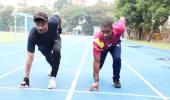 Jhakaas! Anil Kapoor runs with Yohan Blake