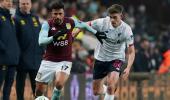 League Cup: Villa beat Liverpool's kids to reach semis