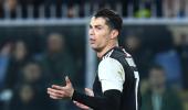 Soccer PIX: Ronaldo header sends Juventus top