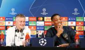 Rejuvenated Martial backs Solskjaer to extend United stay