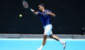 Federer feeling 'lucky' ahead of Aus Open hat-trick bid