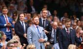 England cricketers watch Nadal down Tsonga