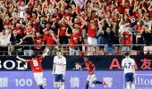 PICS: United scrape past Spurs to end perfect tour