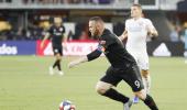 Football Extras: Rooney scores stunner for DC United