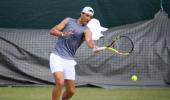 Nadal to travel to ATP finals despite injury