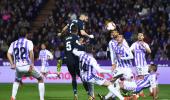 La Liga PIX: Benzema scores twice in dramatic away win for Madrid