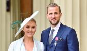 Football Extras: Kane honoured at Buckingham Palace