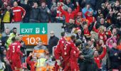 EPL PHOTOS: Liverpool back on top