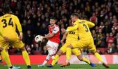 Europa PIX: Easy for Arsenal, Manchester Utd held