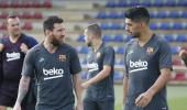 Fit-again Messi trains ahead of Champions League game