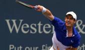 Murray battles to first singles win on tour since Jan