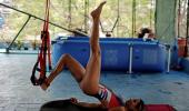 Lockdown: Cuba's athletes invent home workouts