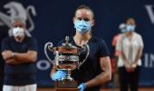 PICS: Ferro becomes first WTA champ amid COVID-19