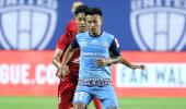 Jamshedpur hand NEUFC first defeat in landmark game